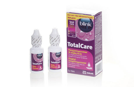 Flasker med Blink Totalcare Daily Cleaner-kontaktlinsevæske